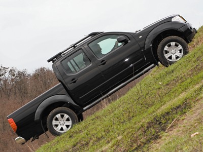 Nissan Navara. Бунт на заднем дворе Nissan Navara. Бунт на заднем дворе